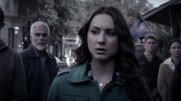 PLL_S04E06_720p_JACK_Up_DownloadSeriesHere_2194.jpg