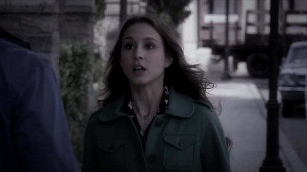 PLL_S04E06_720p_JACK_Up_DownloadSeriesHere_2216.jpg