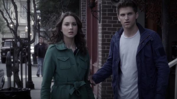 PLL_S04E06_720p_JACK_Up_DownloadSeriesHere_2221.jpg