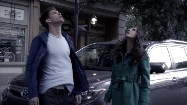 PLL_S04E06_720p_JACK_Up_DownloadSeriesHere_2244.jpg
