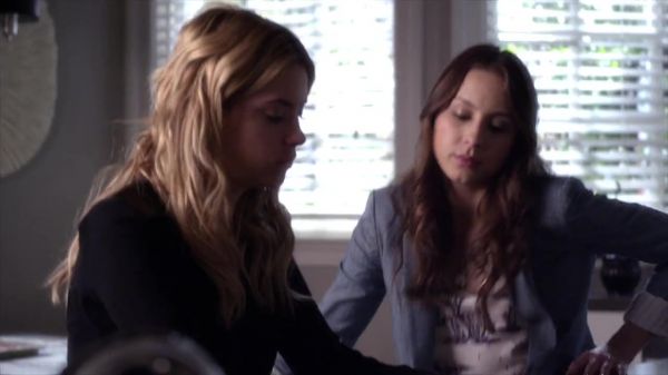 PLL_S04E07_720p_JACK_Up_DownloadSeriesHere_1121.jpg