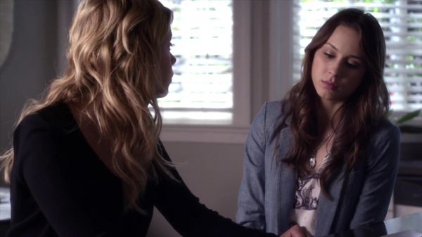 PLL_S04E07_720p_JACK_Up_DownloadSeriesHere_1123.jpg