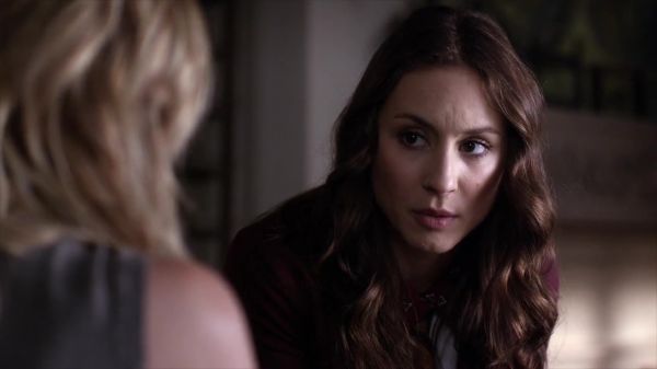 PLL_S04E08_720p_JACK_Up_DownloadSeriesHere_0180.jpg