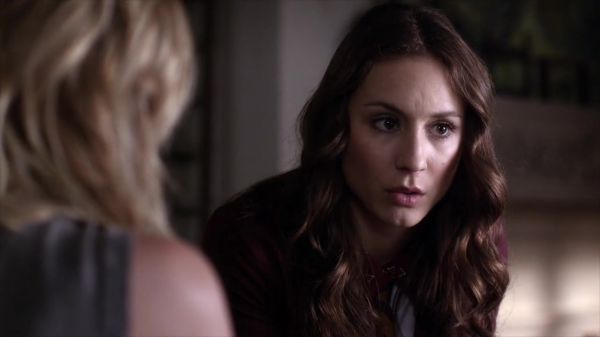 PLL_S04E08_720p_JACK_Up_DownloadSeriesHere_0181.jpg