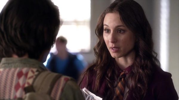 PLL_S04E08_720p_JACK_Up_DownloadSeriesHere_0579.jpg