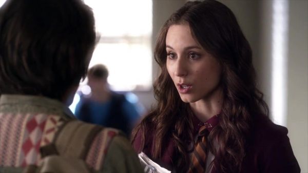 PLL_S04E08_720p_JACK_Up_DownloadSeriesHere_0582.jpg