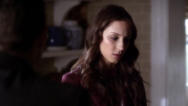PLL_S04E08_720p_JACK_Up_DownloadSeriesHere_0879.jpg