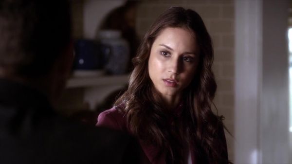 PLL_S04E08_720p_JACK_Up_DownloadSeriesHere_0880.jpg