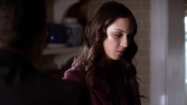 PLL_S04E08_720p_JACK_Up_DownloadSeriesHere_0882.jpg