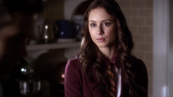 PLL_S04E08_720p_JACK_Up_DownloadSeriesHere_0895.jpg