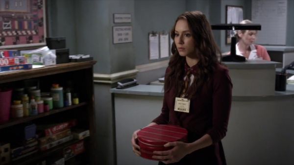 PLL_S04E08_720p_JACK_Up_DownloadSeriesHere_1075.jpg