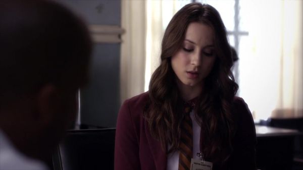 PLL_S04E08_720p_JACK_Up_DownloadSeriesHere_1135.jpg