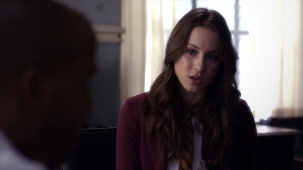 PLL_S04E08_720p_JACK_Up_DownloadSeriesHere_1142.jpg