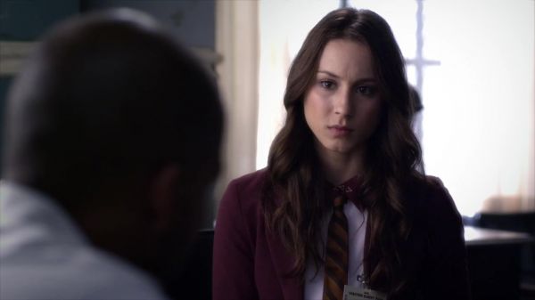 PLL_S04E08_720p_JACK_Up_DownloadSeriesHere_1183.jpg