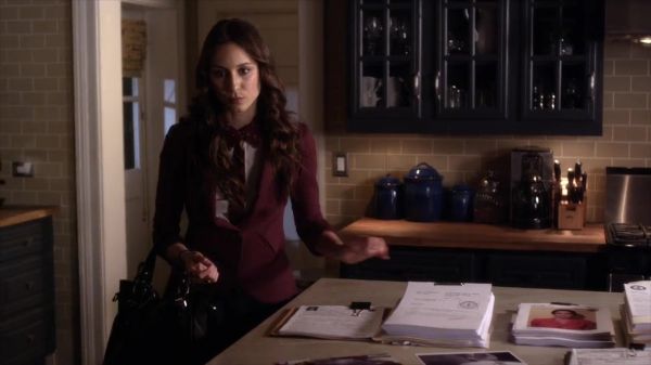 PLL_S04E08_720p_JACK_Up_DownloadSeriesHere_1720.jpg