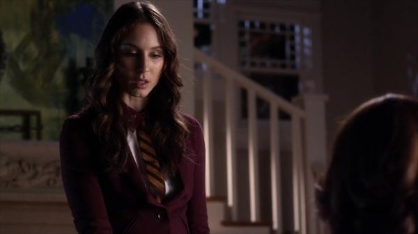 PLL_S04E08_720p_JACK_Up_DownloadSeriesHere_2444.jpg