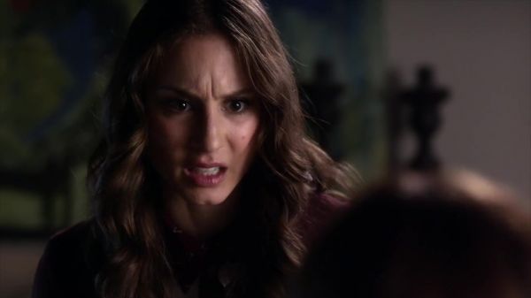 PLL_S04E08_720p_JACK_Up_DownloadSeriesHere_2468.jpg