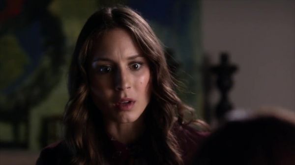 PLL_S04E08_720p_JACK_Up_DownloadSeriesHere_2472.jpg
