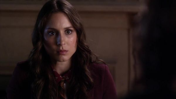PLL_S04E08_720p_JACK_Up_DownloadSeriesHere_2502.jpg