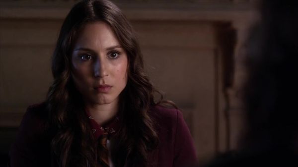 PLL_S04E08_720p_JACK_Up_DownloadSeriesHere_2506.jpg