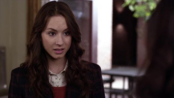 PLL_S04E10_720p_JACK_Up_DownloadSeriesHere_0116.jpg