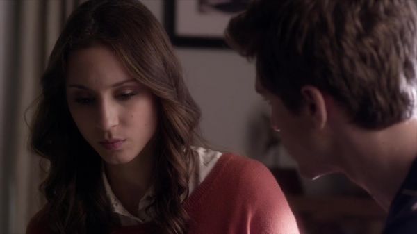 PLL_S04E10_720p_JACK_Up_DownloadSeriesHere_0897.jpg