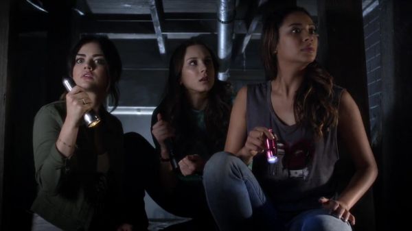 PLL_S04E11_720p_JACK_Up_DownloadSeriesHere_0889.jpg