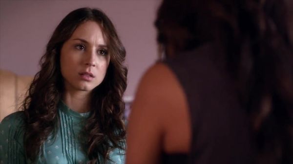 PLL_S04E11_720p_JACK_Up_DownloadSeriesHere_1387.jpg