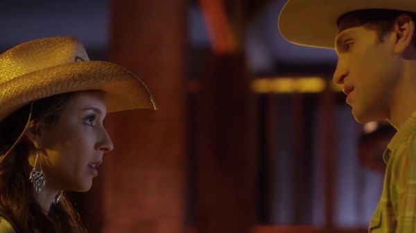 PLL_S04E11_720p_JACK_Up_DownloadSeriesHere_1949.jpg