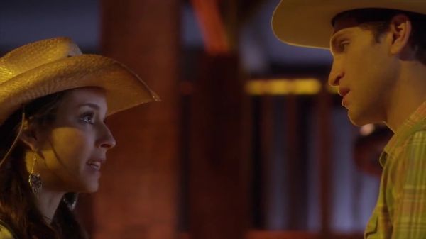 PLL_S04E11_720p_JACK_Up_DownloadSeriesHere_1950.jpg