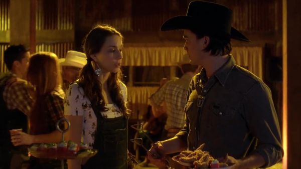 PLL_S04E11_720p_JACK_Up_DownloadSeriesHere_1991.jpg