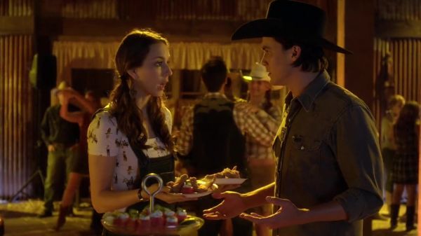 PLL_S04E11_720p_JACK_Up_DownloadSeriesHere_1996.jpg