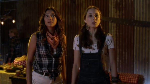 PLL_S04E11_720p_JACK_Up_DownloadSeriesHere_2149.jpg