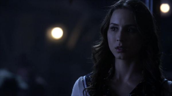PLL_S04E12_720p_JACK_Up_DownloadSeriesHere_2219.jpg