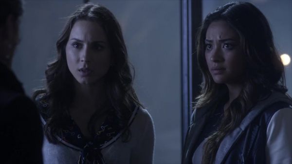 PLL_S04E12_720p_JACK_Up_DownloadSeriesHere_2250.jpg