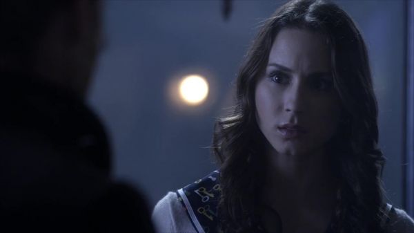 PLL_S04E12_720p_JACK_Up_DownloadSeriesHere_2258.jpg