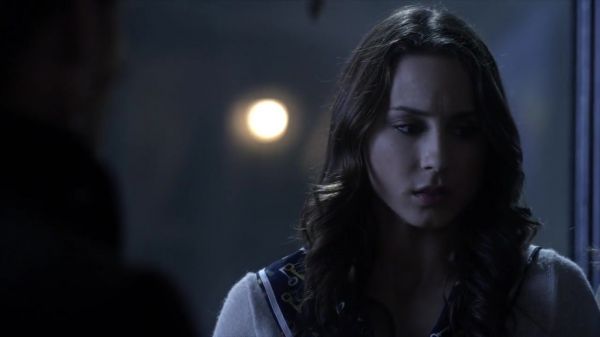 PLL_S04E12_720p_JACK_Up_DownloadSeriesHere_2320.jpg