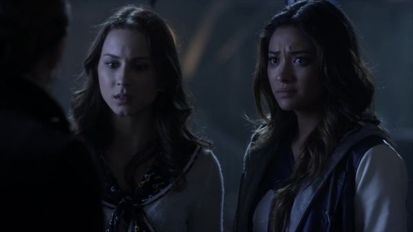 PLL_S04E12_720p_JACK_Up_DownloadSeriesHere_2394.jpg