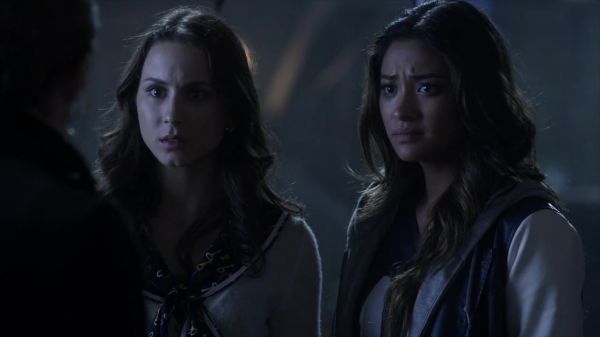 PLL_S04E12_720p_JACK_Up_DownloadSeriesHere_2395.jpg