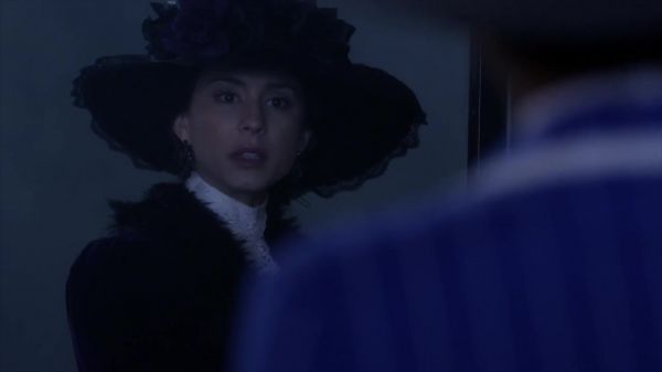 PLL_S04E13_720p_JACK_Up_DownloadSeriesHere_0098.jpg