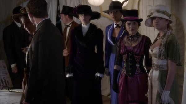 PLL_S04E13_720p_JACK_Up_DownloadSeriesHere_0421.jpg
