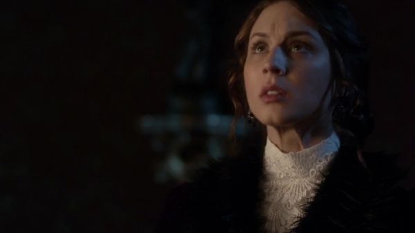 PLL_S04E13_720p_JACK_Up_DownloadSeriesHere_1444.jpg