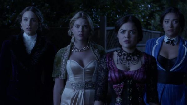PLL_S04E13_720p_JACK_Up_DownloadSeriesHere_2435.jpg