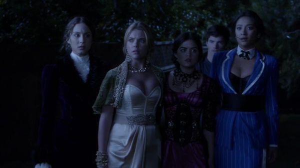 PLL_S04E13_720p_JACK_Up_DownloadSeriesHere_2504.jpg