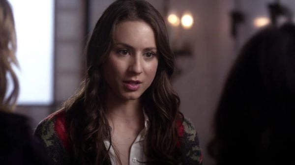 PLL_S04E14_720p_JACK_Up_DownloadSeriesHere_0177.jpg