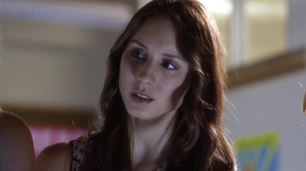 PLL_S04E14_720p_JACK_Up_DownloadSeriesHere_0669.jpg