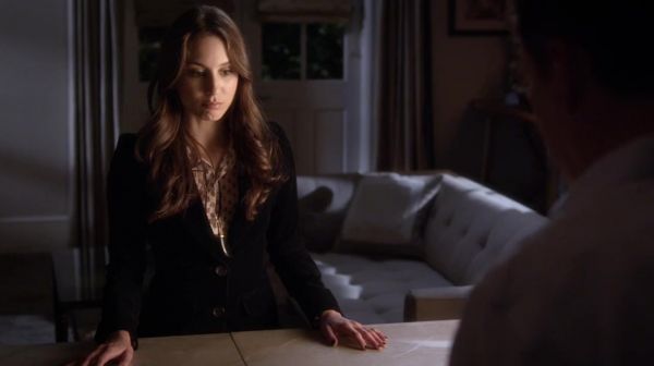 PLL_S04E14_720p_JACK_Up_DownloadSeriesHere_0783.jpg
