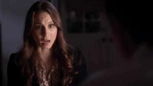 PLL_S04E14_720p_JACK_Up_DownloadSeriesHere_0817.jpg