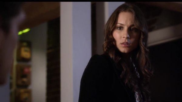 PLL_S04E14_720p_JACK_Up_DownloadSeriesHere_0934.jpg