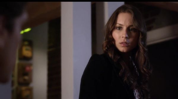 PLL_S04E14_720p_JACK_Up_DownloadSeriesHere_0935.jpg